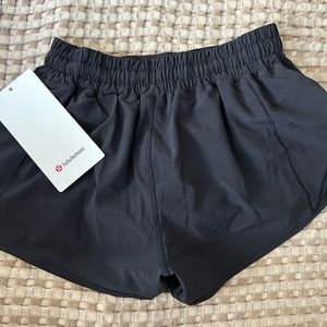 Lulu lemon Hotty Hot shorts